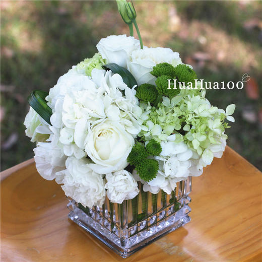 夏夜星辰丨白玫瑰白绿绣球小瓶花 Huahua100花店