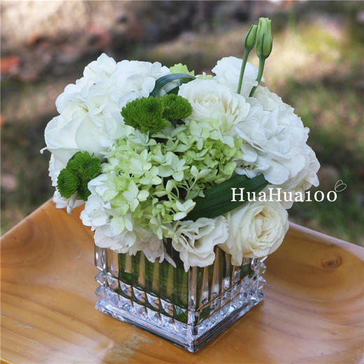夏夜星辰丨白玫瑰白绿绣球小瓶花 Huahua100花店