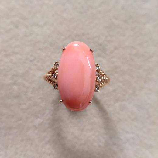 【41326】18k金镶嵌粉珊瑚戒指