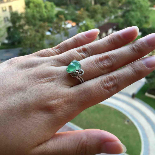 翡翠高冰种浅阳绿三足金蟾戒指18k白金钻石镶嵌 商品图7