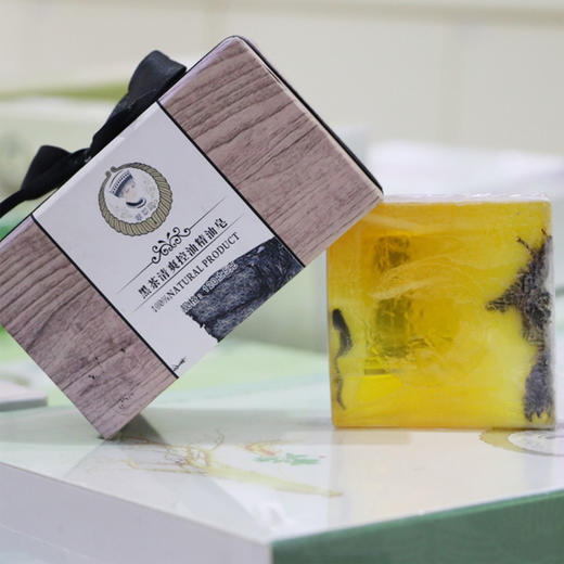 （10034）翠翠阁植物精油手工皂：黑茶精油皂（单品） 商品图0