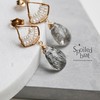 SpoiledBart Jewelry 14K注金  天然发晶 珍珠  小扇形 百搭 气质耳钉 商品缩略图0