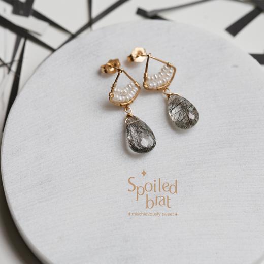 SpoiledBart Jewelry 14K注金  天然发晶 珍珠  小扇形 百搭 气质耳钉 商品图1