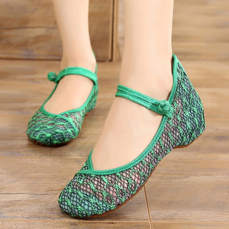 LN01民族风透气网面内增高休闲鞋