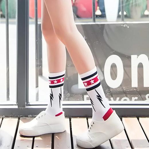 杜拉西今番新品时尚设计潮流动感女孩提花全棉小腿中筒袜 7THREE3 商品图6