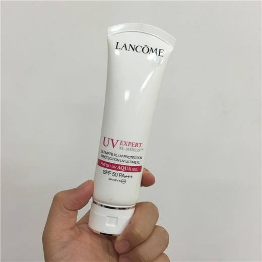 兰蔻 柔皙轻透防晒露spf30  pa    50ml(19/7试用过)