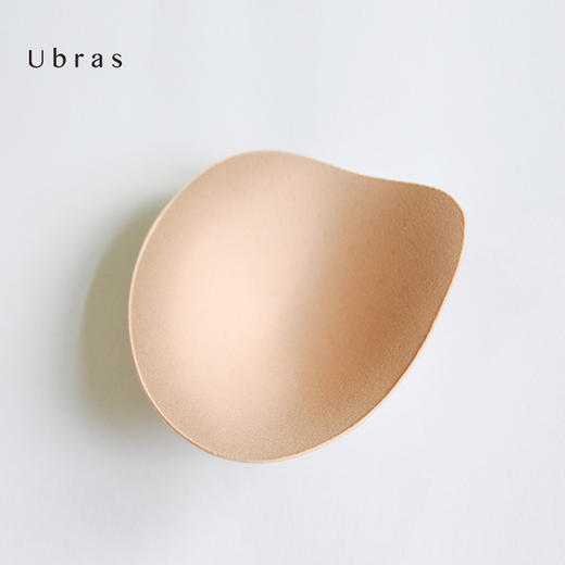 Ubras品牌官方:专利设计水滴形舒适无痕专用打孔透气立体加厚胸垫 商品图3