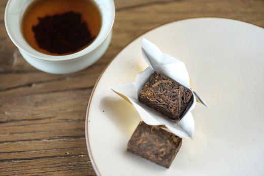 无尘茶熏熟普洱茶叶