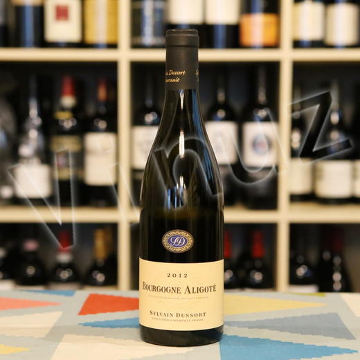 sylvain dussort bourgogne pinot noir 2012