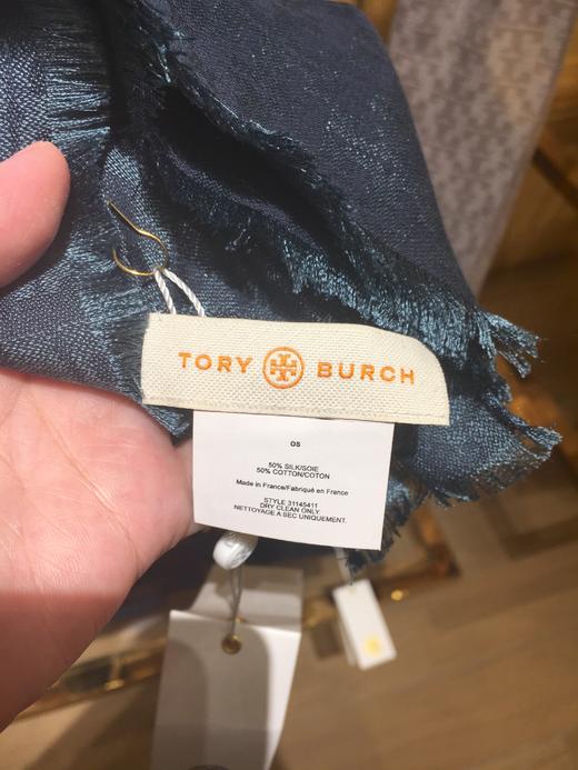 法国制！Tory burch 丝棉围巾披肩 商品图5