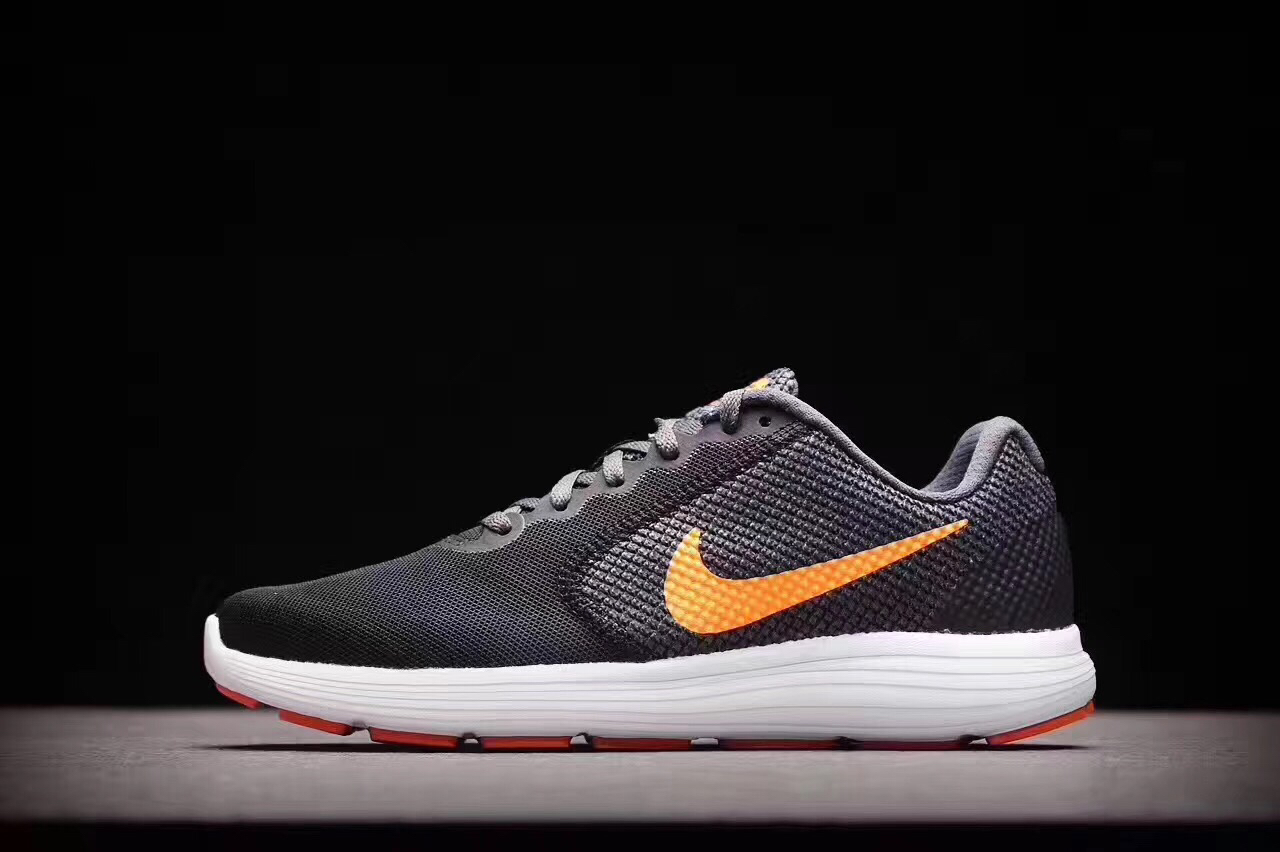 5 45天猫爆款,独家首发 nk 耐克官方nk  revolution 3 男子跑步鞋 !