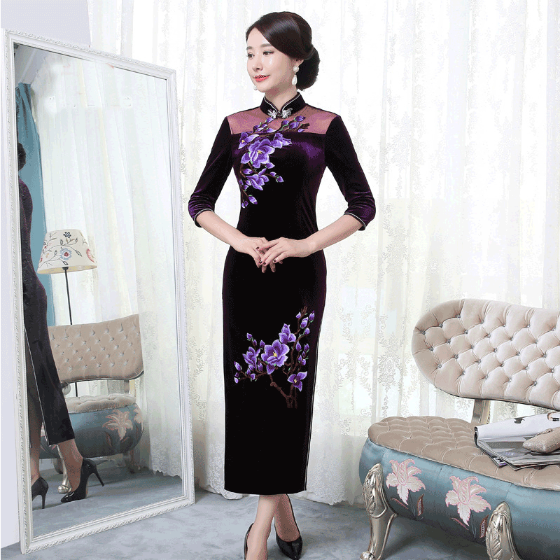 GY609-610丝绒新款改良刺绣长款旗袍