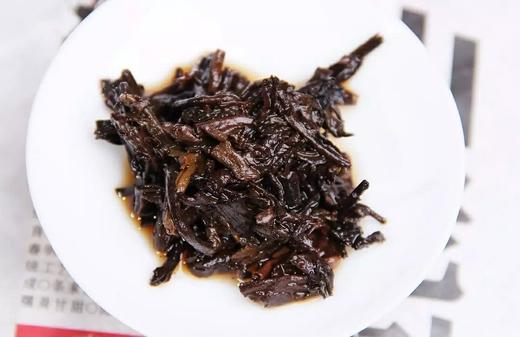 老同志普洱茶熟茶饼茶 2017年171批深山老树熟茶 500g 商品图13