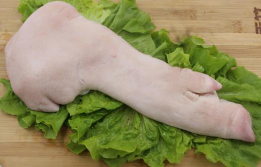 904鲜猪脚半只15斤刮净斩件默认斩件不砍小块的请留言