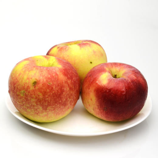 甜旅农庄被冰雹砸了的美国八号苹果买2斤送1斤京津冀以外满138元包邮