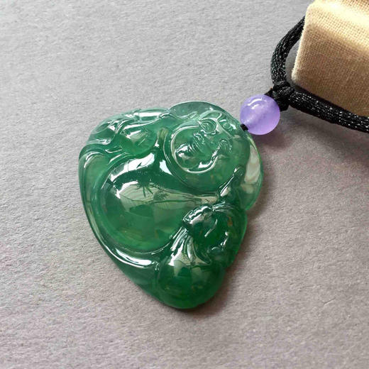 翡翠冰种满绿阳绿俏色弥勒佛 商品图2