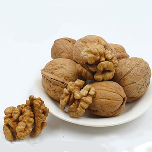 新疆阿克苏185纸皮核桃  新疆特产坚果休闲零食 商品图3