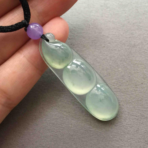 翡翠冰种飘花大福豆 商品图5