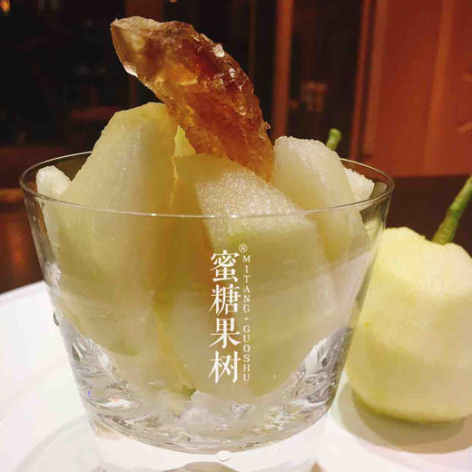 【2025新二批】西域贡果【库尔勒香梨】个头更大，汁水更多，果皮更薄，肉更细嫩，吃到嘴里的新鲜 用时间缩短我们与自然的距离。 商品图6