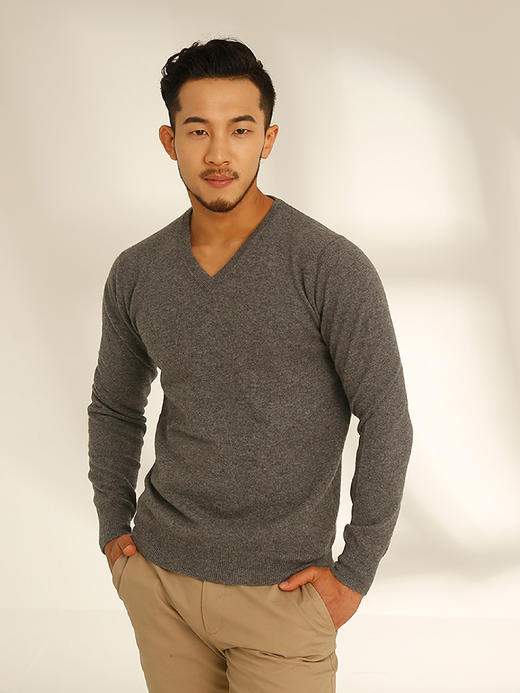 Vodka 伏特加 男士V领羊绒衫 商品图0
