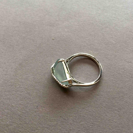 高冰种翡翠戒指18k白金钻石镶嵌 商品图6