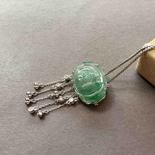 翡翠冰种飘阳绿花开富贵18k白金钻石镶嵌 商品图1