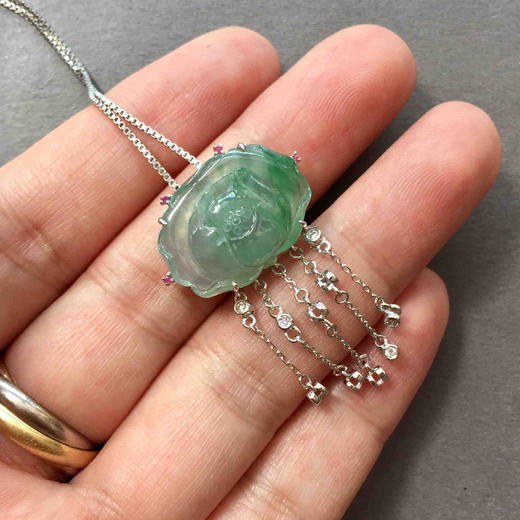 翡翠冰种飘阳绿花开富贵18k白金钻石镶嵌 商品图5