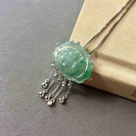 翡翠冰种飘阳绿花开富贵18k白金钻石镶嵌 商品图2