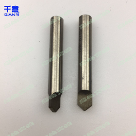 蒋氏白色扁刀105度