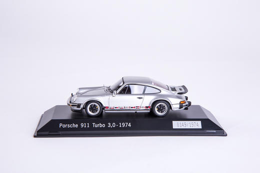 1 号 911 Turbo 1:43 车模 商品图0