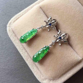 翡翠冰种飘阳绿福豆耳坠18k白金镶嵌