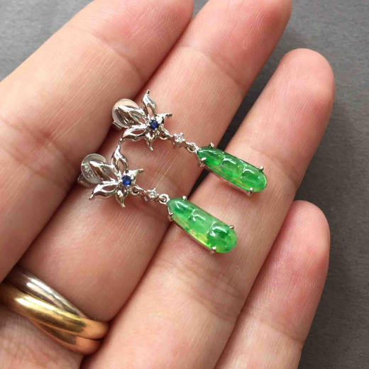 翡翠冰种飘阳绿福豆耳坠18k白金镶嵌 商品图7