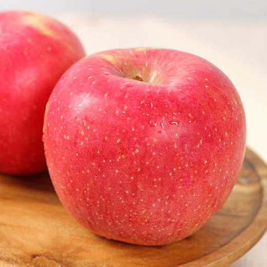 宋洁苹果12个装 (老富士) 青海农业大学研发 179项检测0残留 用姓名和