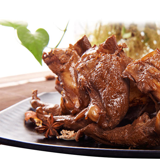 【锁鲜装包顺丰】豆干285g*1+鹅翅211g*1+麻辣鸭锁骨200g*1+麻辣鸭脖156g*1+菌把145g*1 商品图5