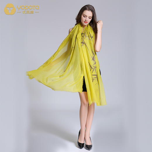 优品堂“清雅脱俗”100%羊绒“软黄金”披肩围巾轻薄高档精品 商品图2