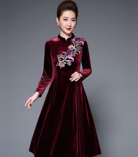 DY 4146 秋冬新款加厚花朵刺绣立领修身大摆连衣裙 商品图0