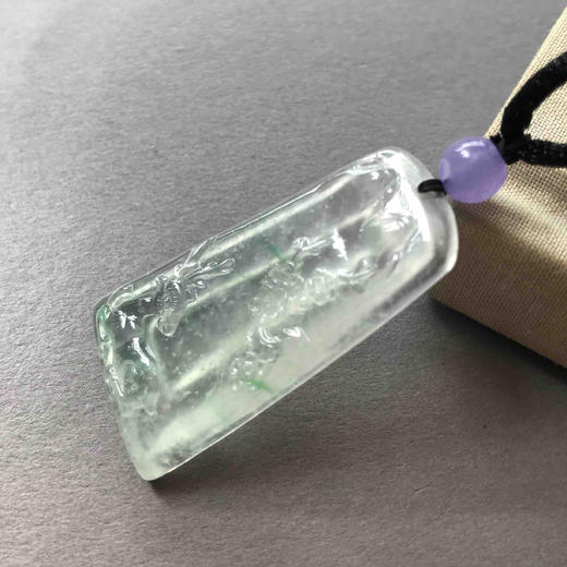 翡翠玻璃种雪花棉梅花鹿牌 商品图1