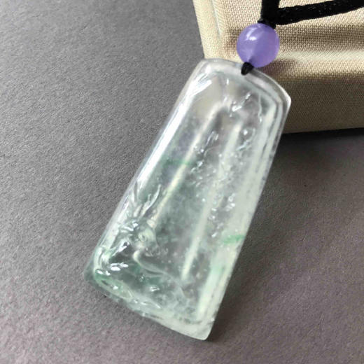 翡翠玻璃种雪花棉梅花鹿牌 商品图2