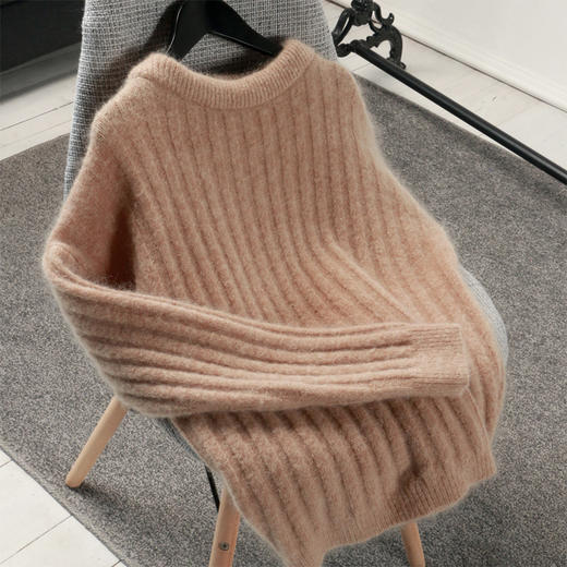 【服饰鞋包】东大门秋冬女装韩版宽松套头长袖坑条百搭软糯保暖针织衫毛衣 商品图0