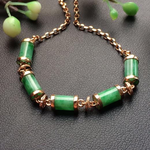 【d72696】翡翠冰种飘绿路路通手链