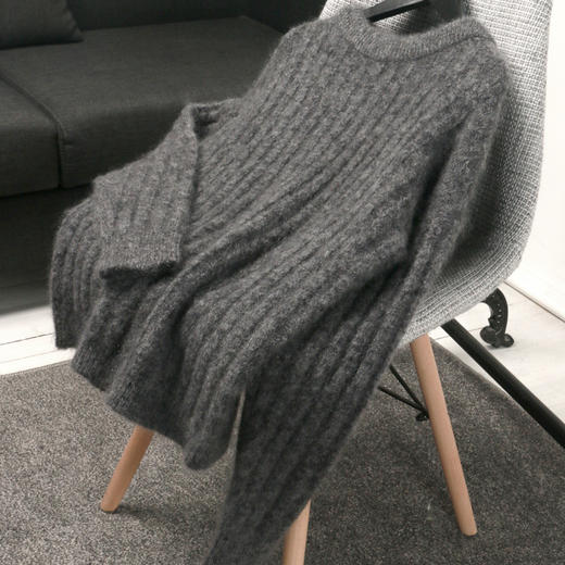 【服饰鞋包】东大门秋冬女装韩版宽松套头长袖坑条百搭软糯保暖针织衫毛衣 商品图4