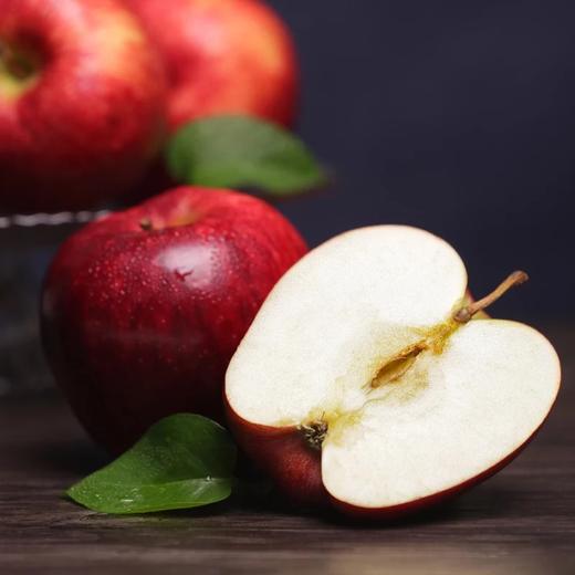 【黑钻花花牛苹果🍎】老人，小孩子的爱，稍微放放口感面粉，软糯香甜，越放会越好吃，非常适合/送长辈/宝宝辅食！ 商品图2