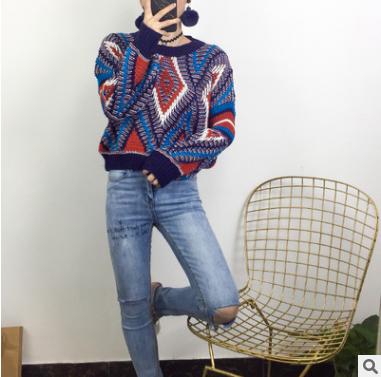 【服饰鞋包】 年秋冬宽松几何撞色灯笼袖民族风圆领毛衣针织衫 商品图4