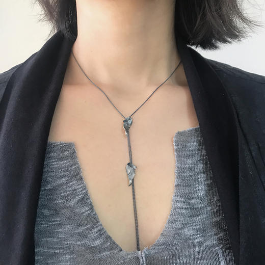北京仓｜Aurum-Swan Black-项链［冰岛设计师］ 商品图2