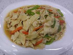 【凤酒飘香】尖椒豆皮