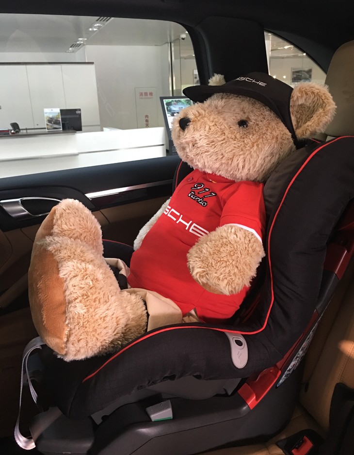 童真无邪儿童版套装保时捷大号赛车熊儿童车迷马球衫g1儿童座椅
