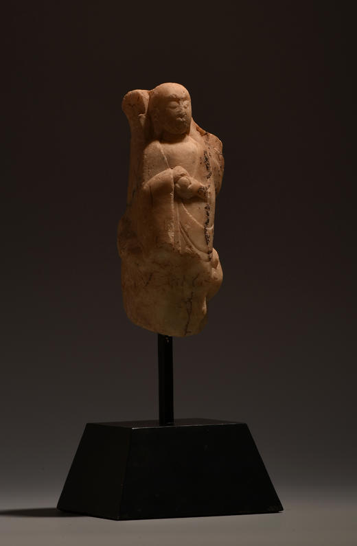 持摩尼珠佛弟子阿难像