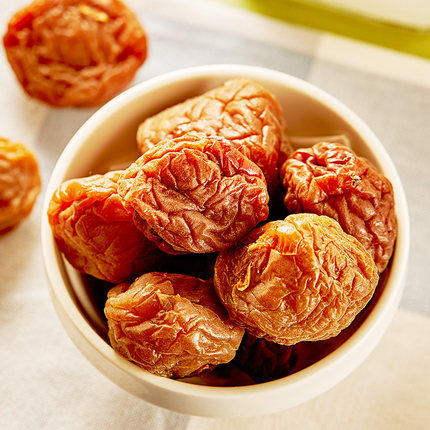 憨豆熊话梅108g2袋苏式梅子蜜饯果脯零食酸甜独立小包装