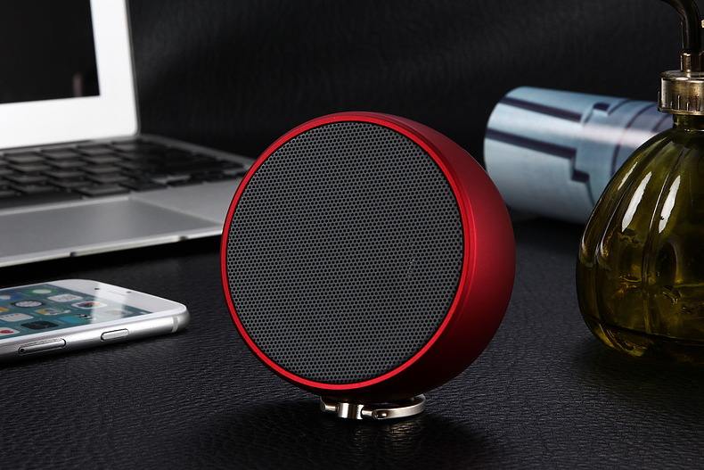 德国迷你小钢炮重低音炮便携插卡户外手机无线蓝牙小音箱防水带指环