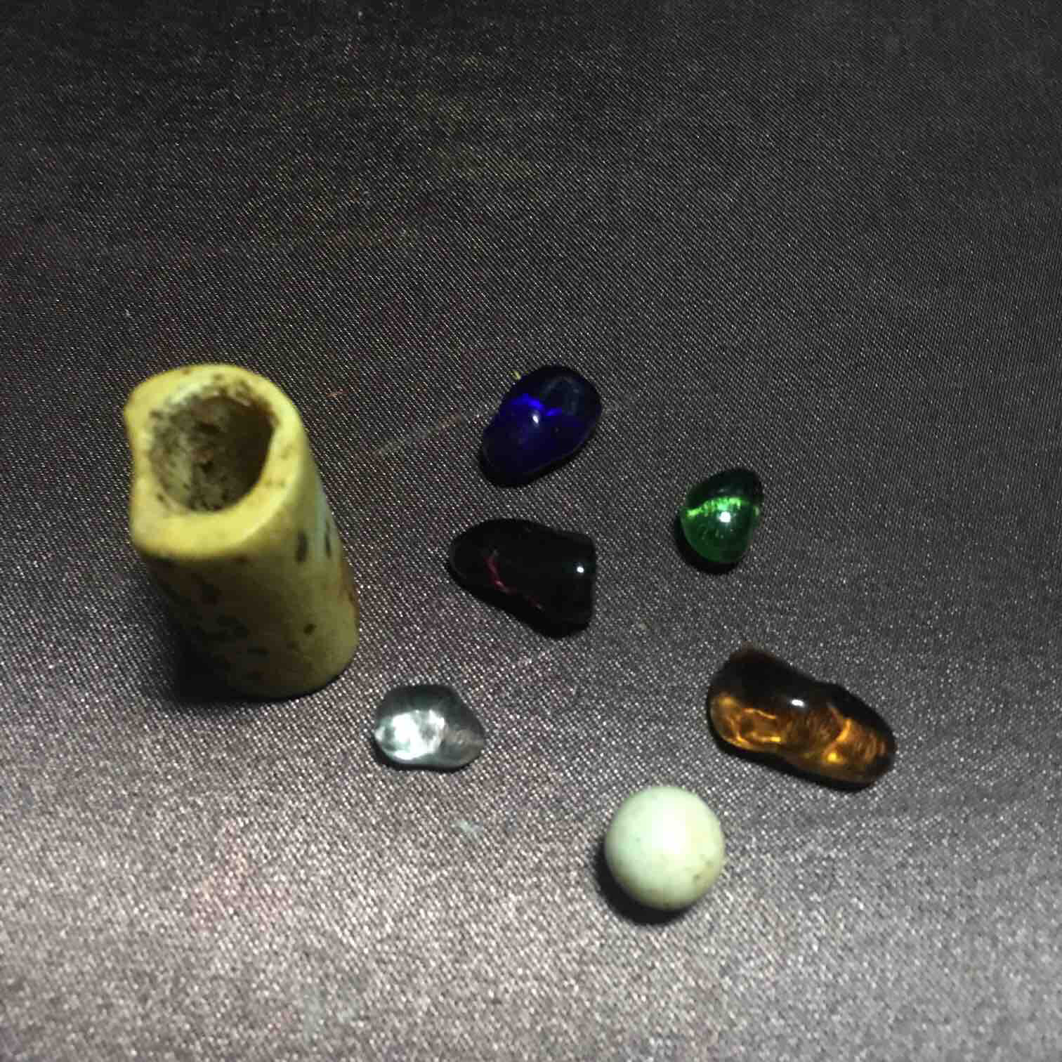 坚固金刚舍利子